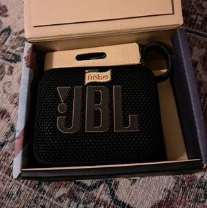 Friskies JBL Go 4 Bluetooth Speaker